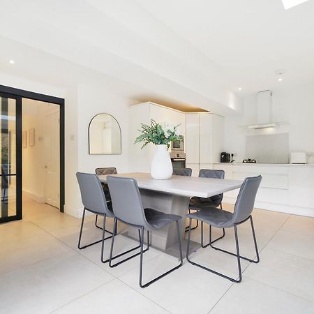 The Wimbledon Hideaway - Glamorous 3Bdr House With Garden 런던 외부 사진