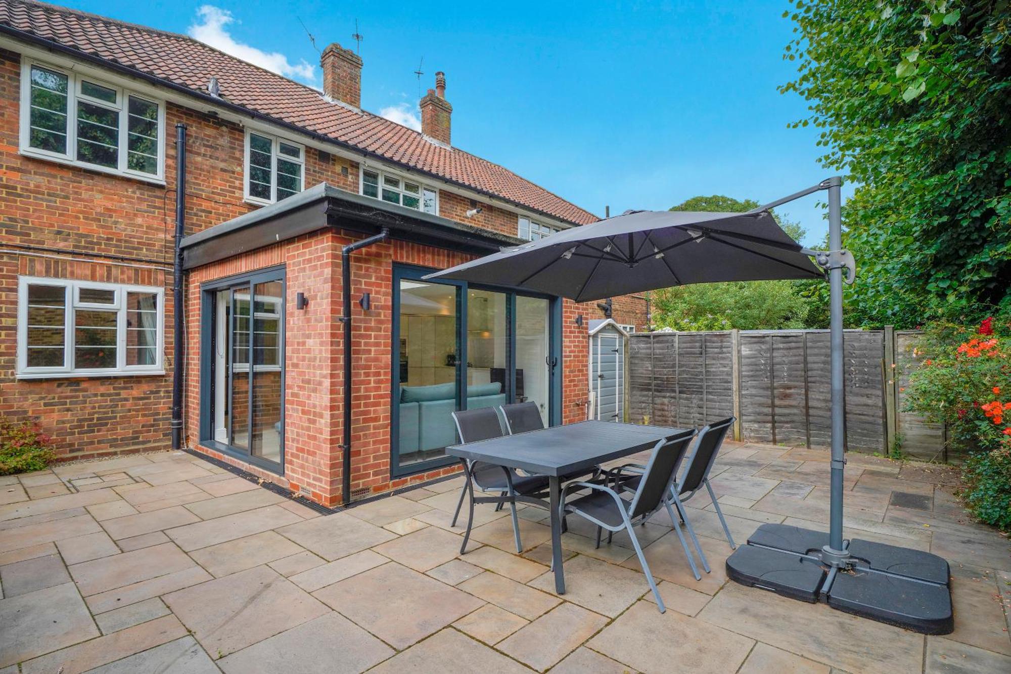 The Wimbledon Hideaway - Glamorous 3Bdr House With Garden 런던 외부 사진