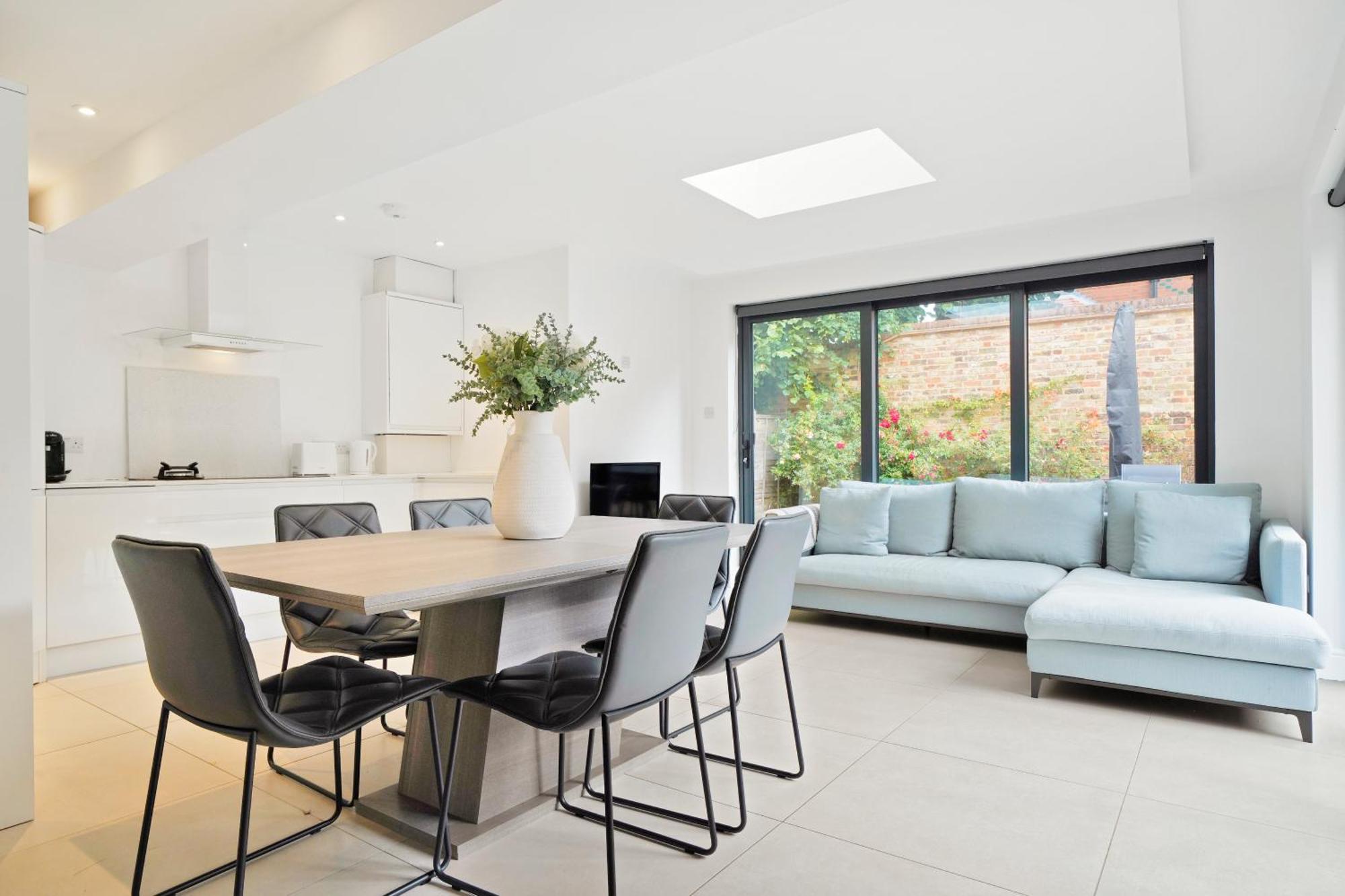 The Wimbledon Hideaway - Glamorous 3Bdr House With Garden 런던 외부 사진
